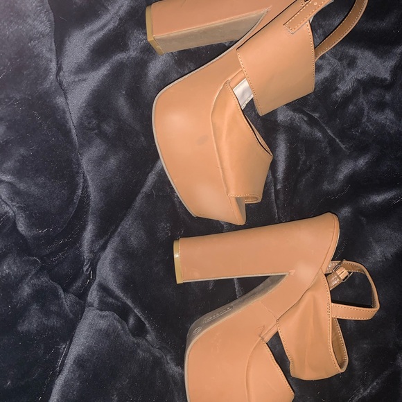 Bamboo platform heels from Chartlotte Russe - Picture 3 of 5